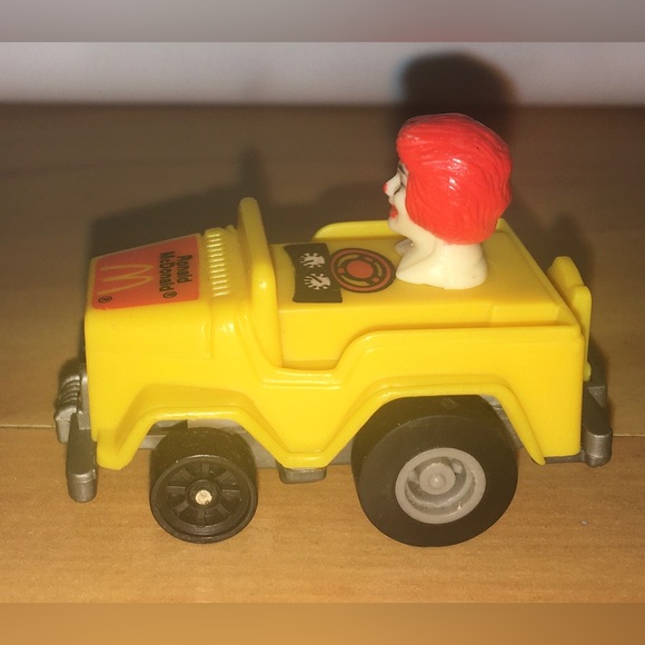 Vintage Ronald McDonalds Toy - Picture 2 of 10